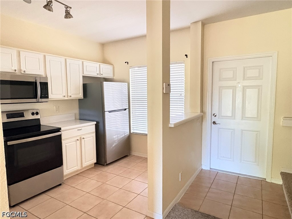 8162 Pacific Beach Drive Fort Myers FL 33966 2026021833 image2