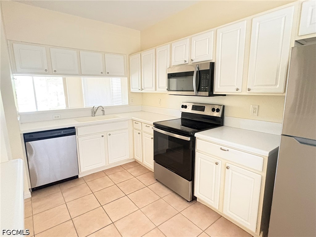 8162 Pacific Beach Drive Fort Myers FL 33966 2026021833 image3