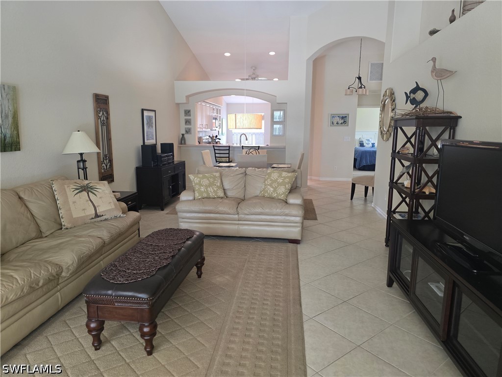 8164 Ibis Cove Circle #B202 Naples FL 34119 226019393 image2