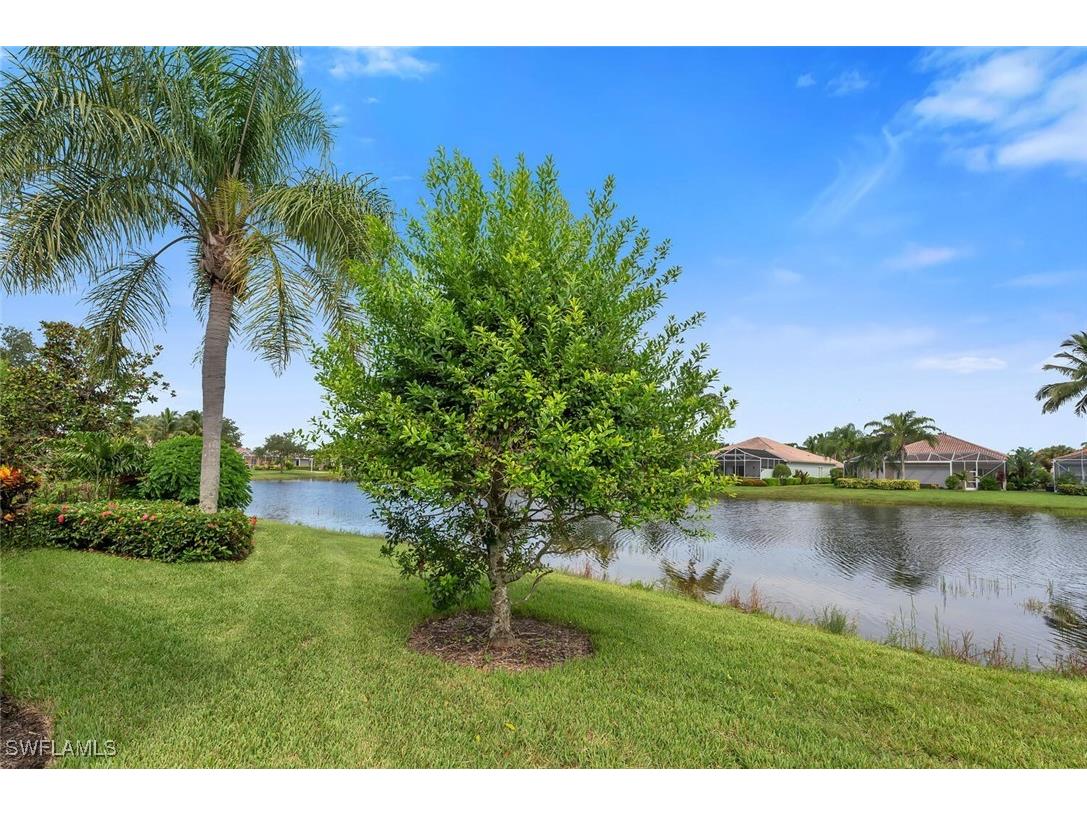 8165 Xenia Lane Naples FL 34114 225068648 image32