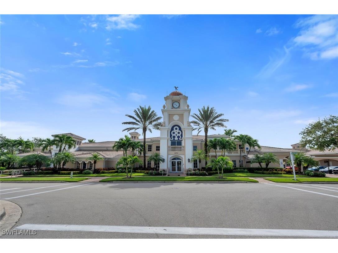 8165 Xenia Lane Naples FL 34114 225068648 image36