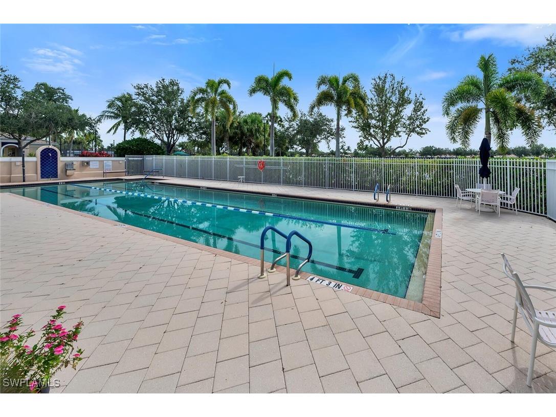 8165 Xenia Lane Naples FL 34114 225068648 image46