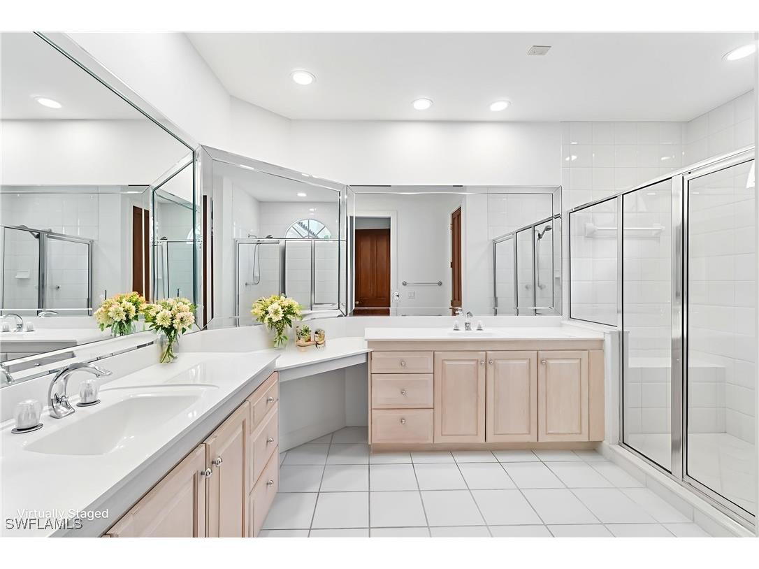 8169 Via Vecchia Naples FL 34108 225073279 image14