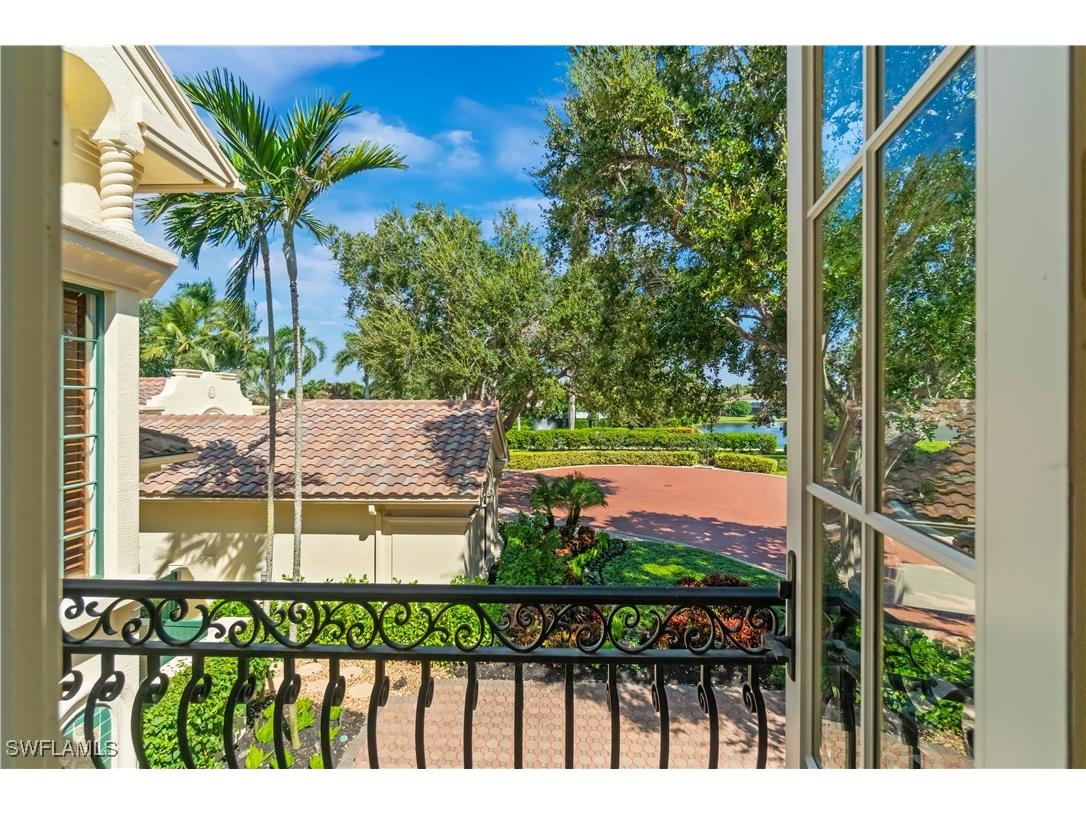 8169 Via Vecchia Naples FL 34108 225073279 image15