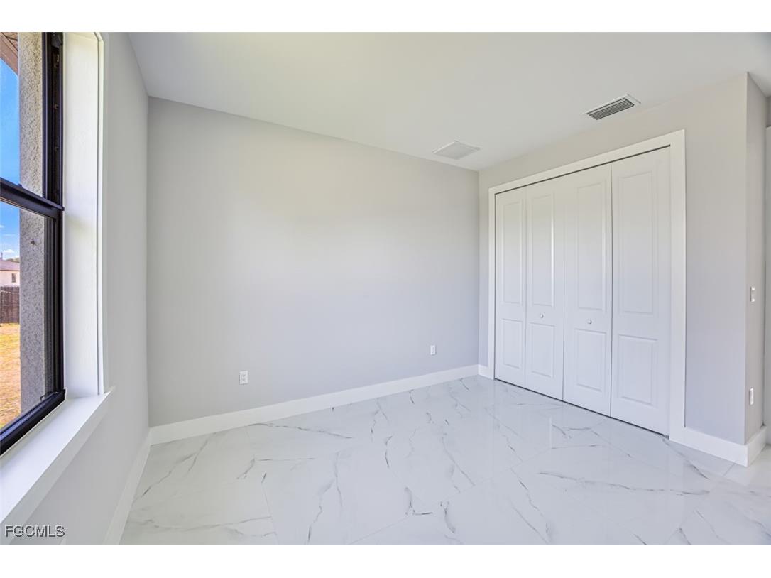 817-819 Eisenhower Boulevard Lehigh Acres FL 33974 2025014092 image23