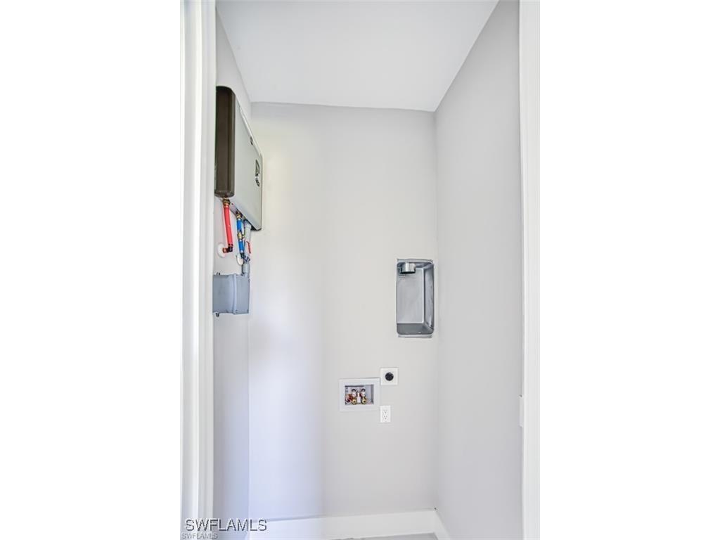 817/819 Eisenhower Boulevard Lehigh Acres FL 33974 226002013 image20