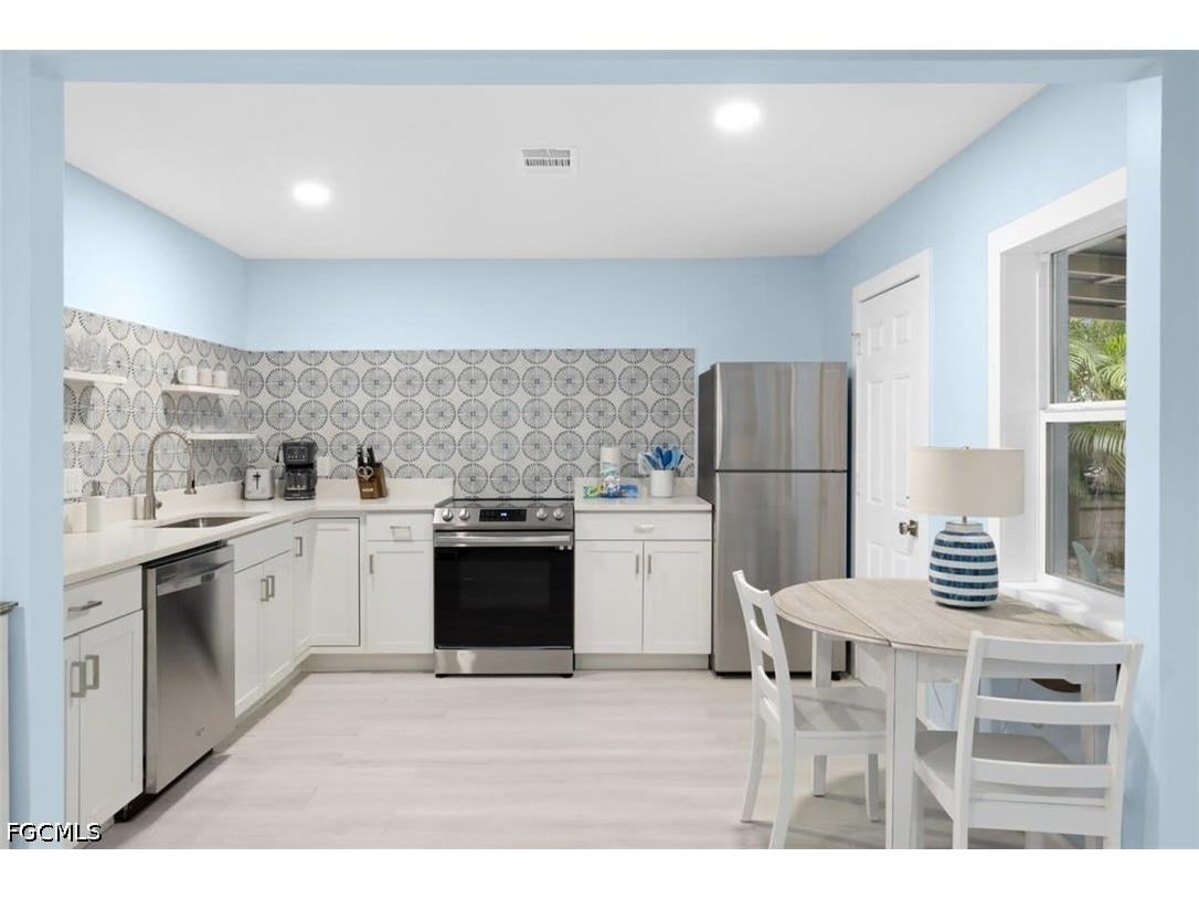 817-819 Indiana Avenue Fort Myers FL 33908 2026019292 image12