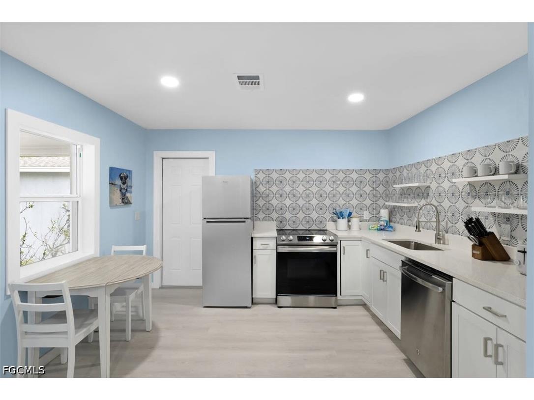 817-819 Indiana Avenue Fort Myers FL 33908 2026019292 image3