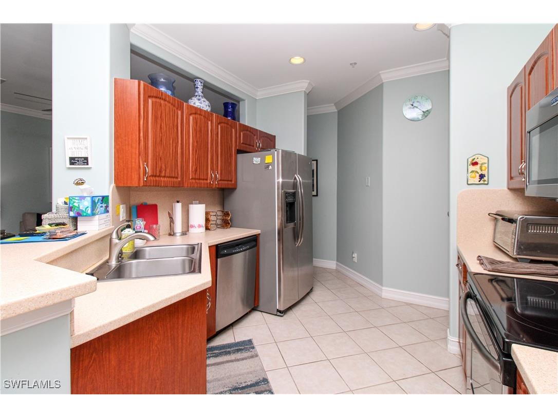 817 Carrick Bend Circle #101 Naples FL 34110 225051469 image35