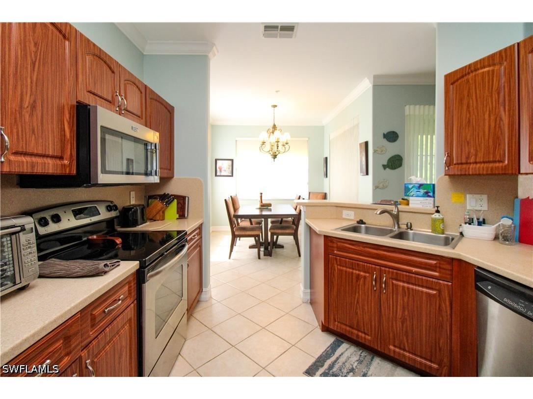 817 Carrick Bend Circle #101 Naples FL 34110 226017637 image34