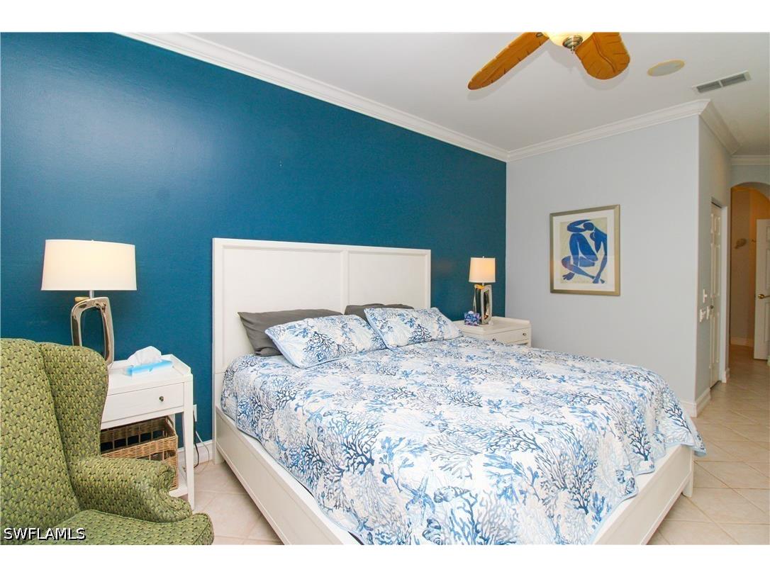 817 Carrick Bend Circle #101 Naples FL 34110 226017637 image38
