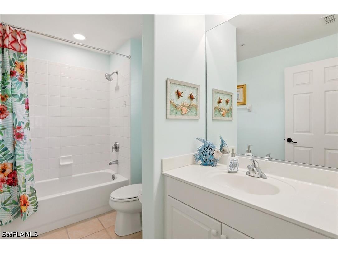 817 Carrick Bend Circle #201 Naples FL 34110 226014526 image22