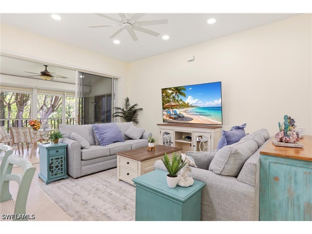 817 Carrick Bend Circle #201 Naples FL 34110 226014526 image3