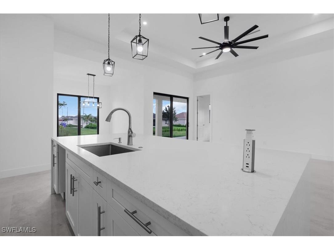 817 Jacaranda Parkway E Cape Coral FL 33909 224056004 image19