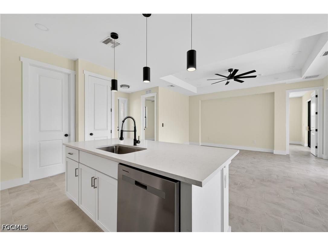 817 NW 38th Place Cape Coral FL 33993 2026023784 image14