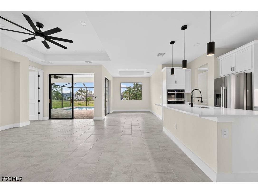 817 NW 38th Place Cape Coral FL 33993 2026023784 image5