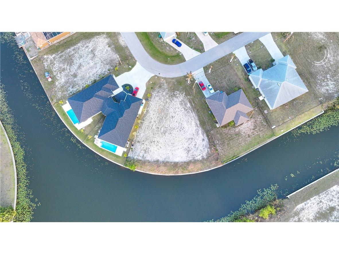 817 SW 8th Street Cape Coral FL 33991 2026008790 image6