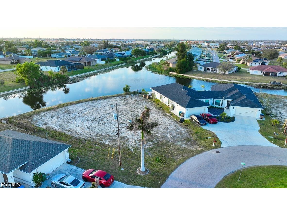 817 SW 8th Street Cape Coral FL 33991 2026023852 image1