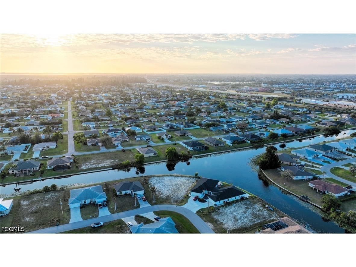 817 SW 8th Street Cape Coral FL 33991 2026023852 image4