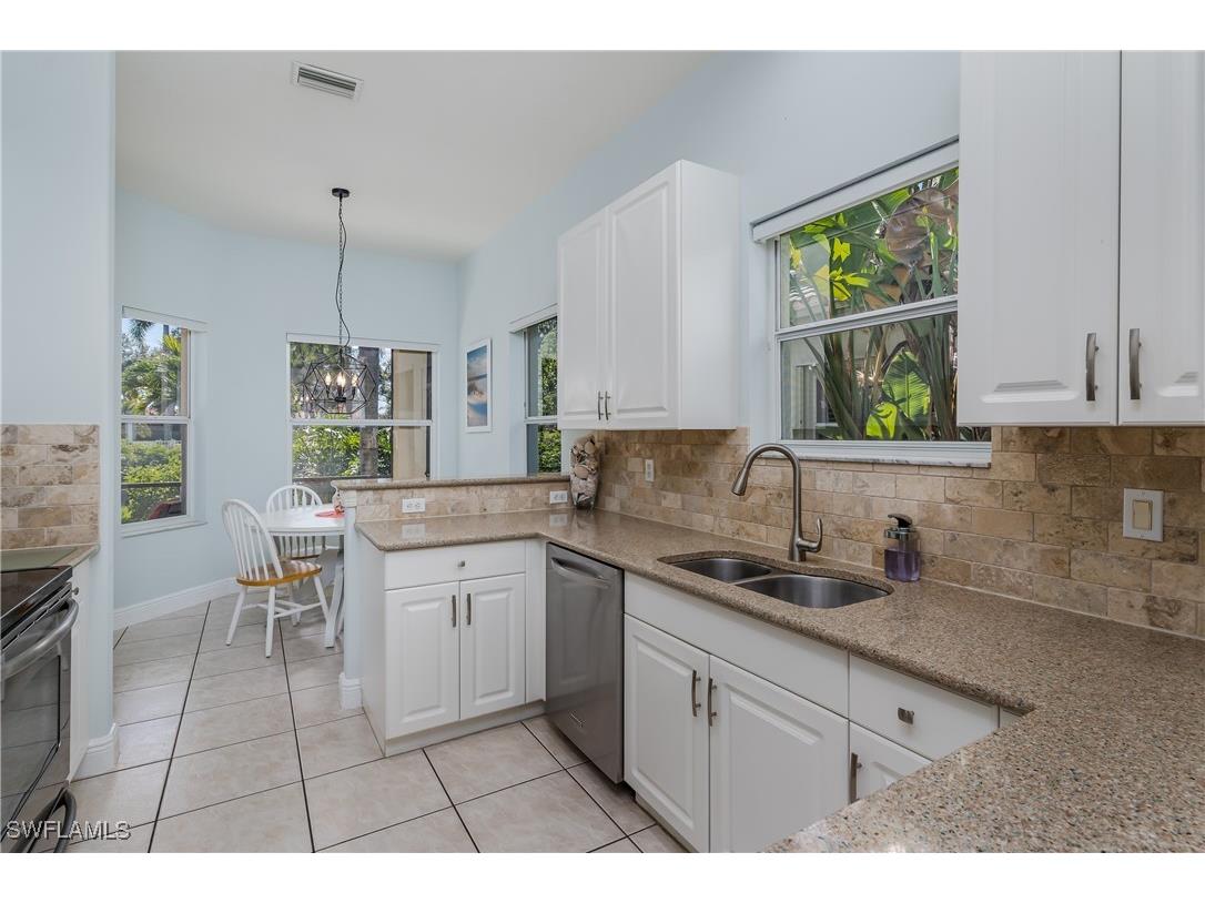 817 Vistana Circle Naples FL 34119 225079947 image17