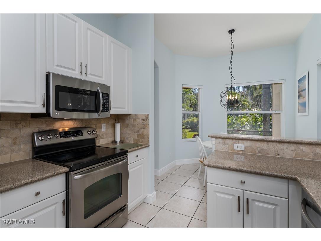 817 Vistana Circle Naples FL 34119 225079947 image18