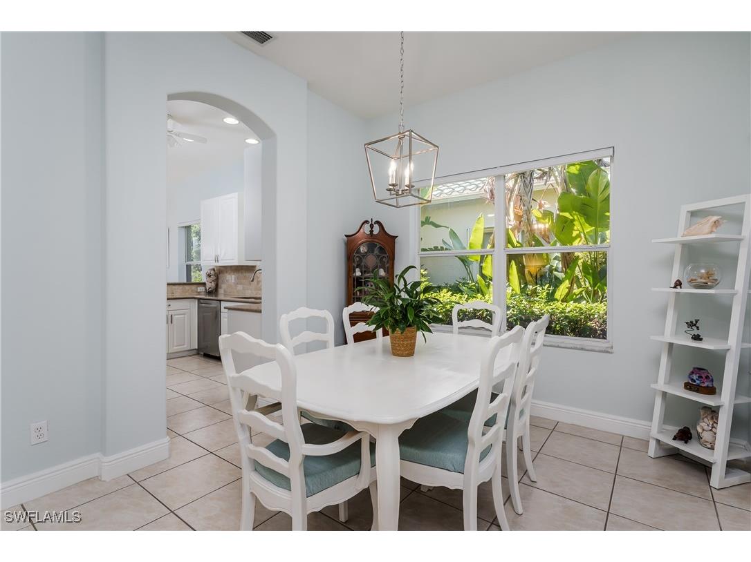 817 Vistana Circle Naples FL 34119 225079947 image20