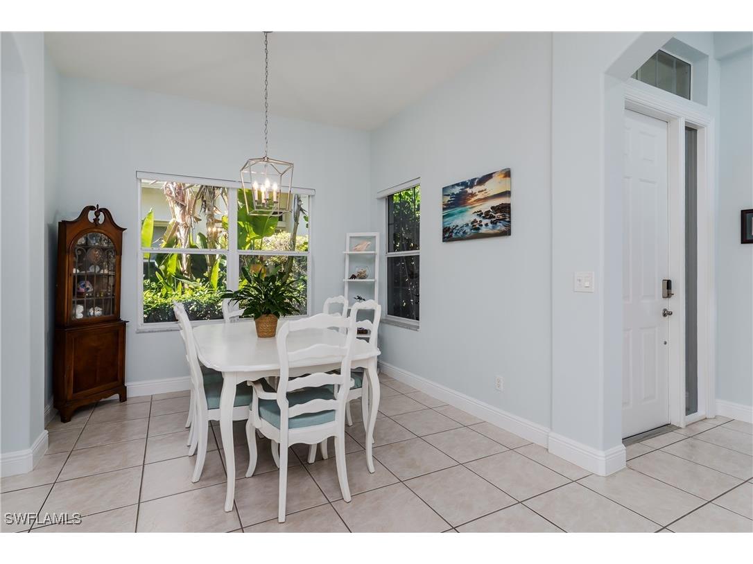 817 Vistana Circle Naples FL 34119 225079947 image21