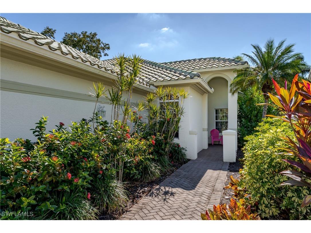 817 Vistana Circle Naples FL 34119 225079947 image3