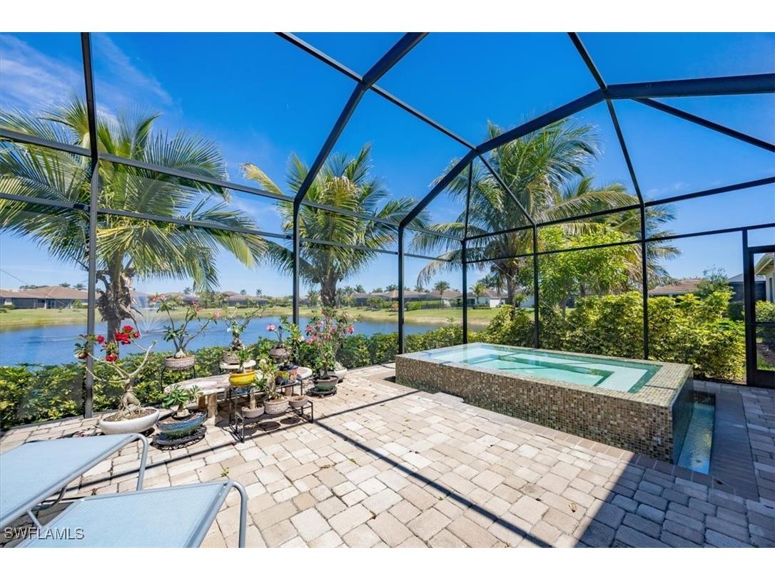 8170 Venetian Pointe Drive Fort Myers FL 33908 225030047 image1