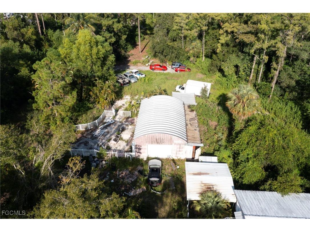 8177 8181 & 8089 Cypress Drive S Fort Myers FL 33967 2025007595 image15