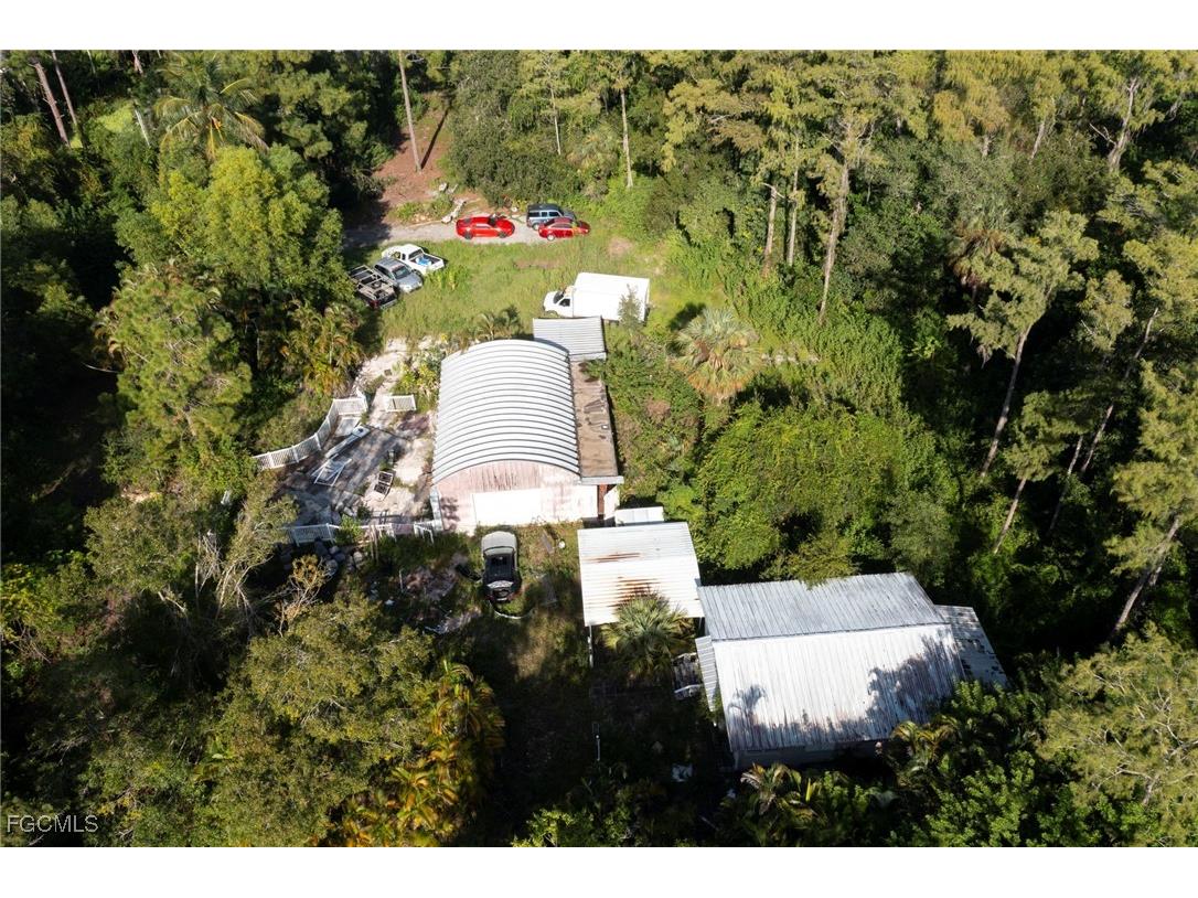 8177 8181 & 8089 Cypress Drive S Fort Myers FL 33967 2025007595 image16