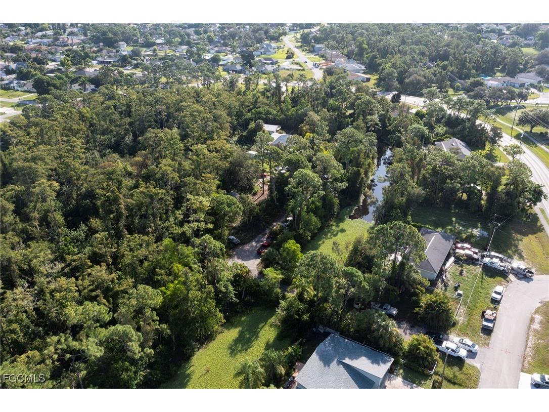 8177 8181 & 8089 Cypress Drive S Fort Myers FL 33967 2025007595 image3
