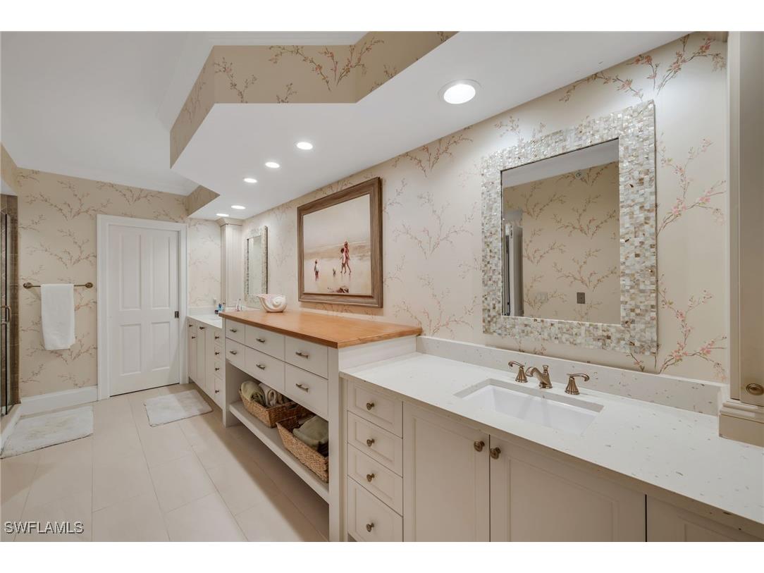 8171 Bay Colony Drive #403 Naples FL 34108 226003489 image12