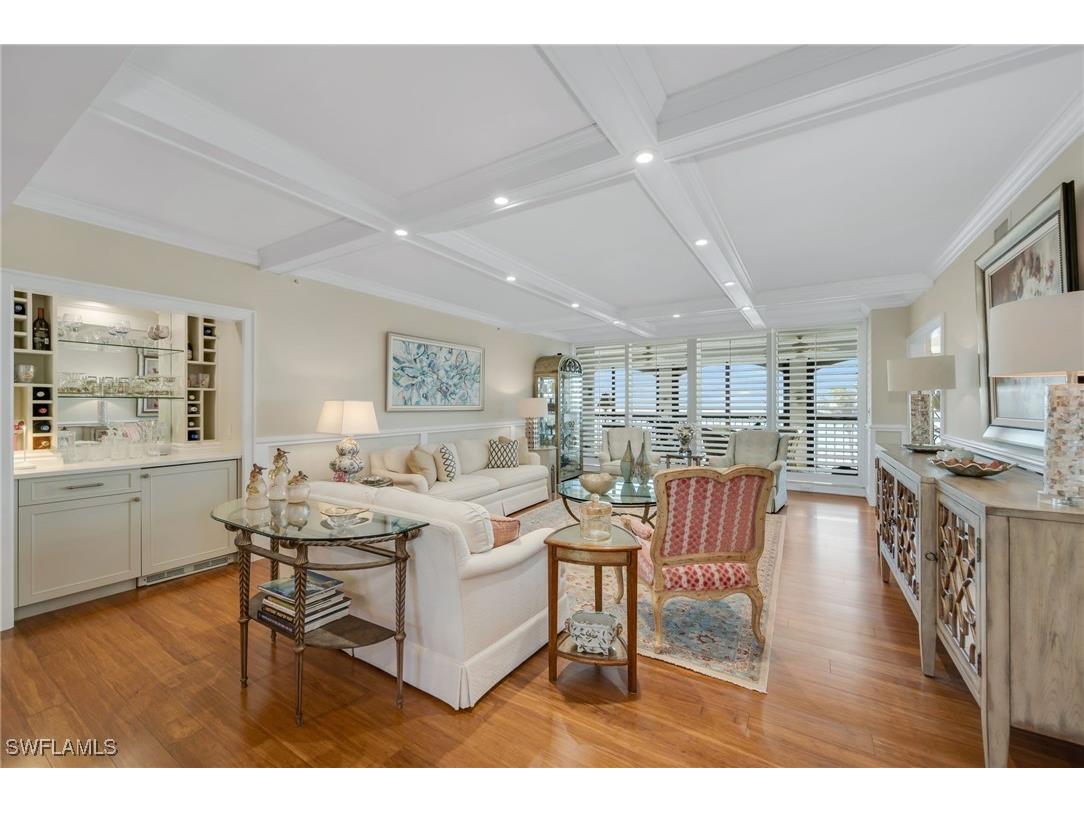 8171 Bay Colony Drive #403 Naples FL 34108 226003489 image5