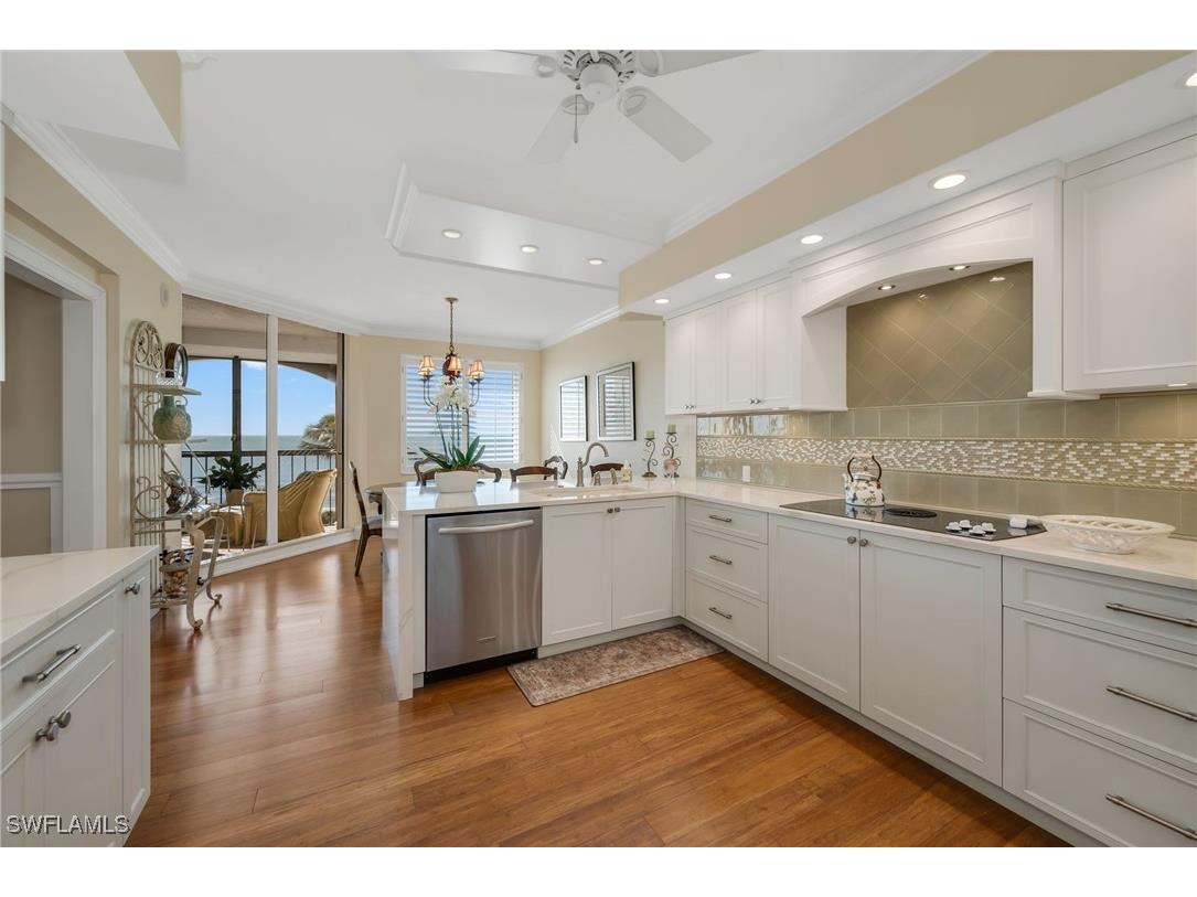 8171 Bay Colony Drive #403 Naples FL 34108 226003489 image7