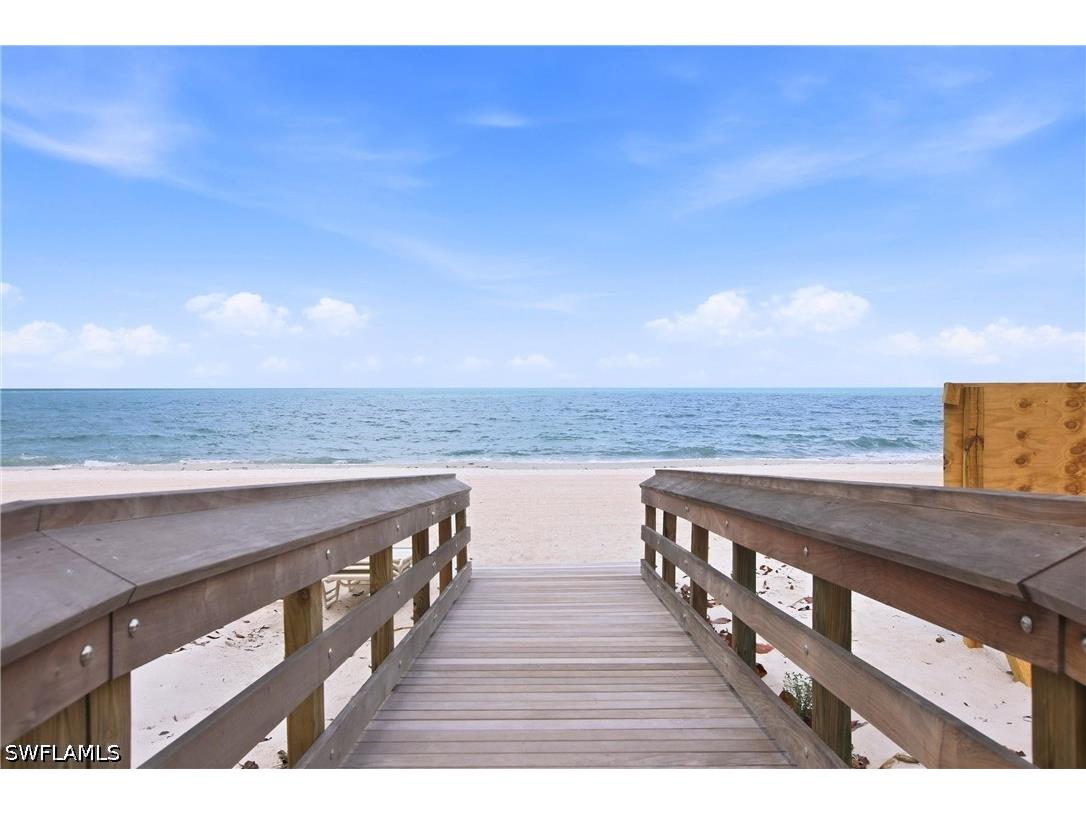 8171 Bay Colony Drive #801 Naples FL 34108 226019652 image47