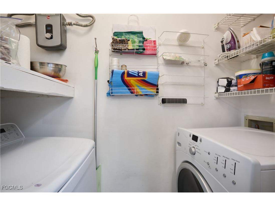 8171 S Woods Circle #8 Fort Myers FL 33919 2025009497 image21