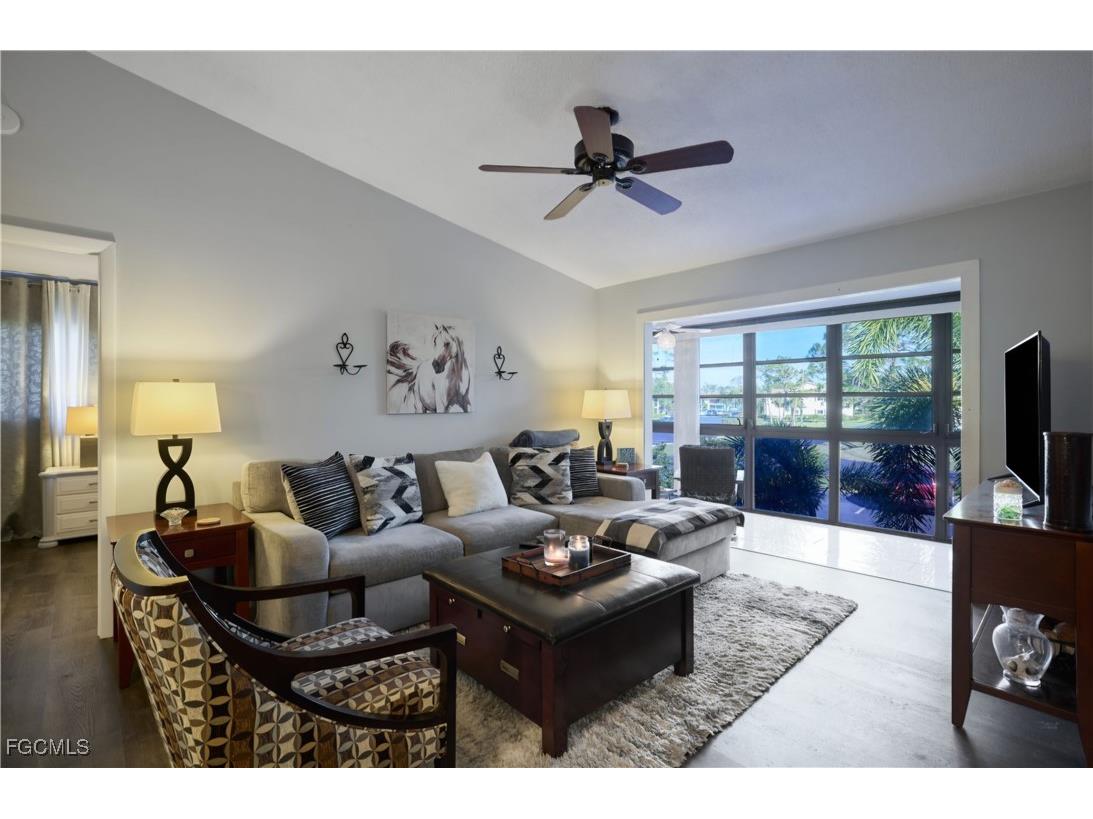 8171 S Woods Circle #8 Fort Myers FL 33919 2025009497 image7