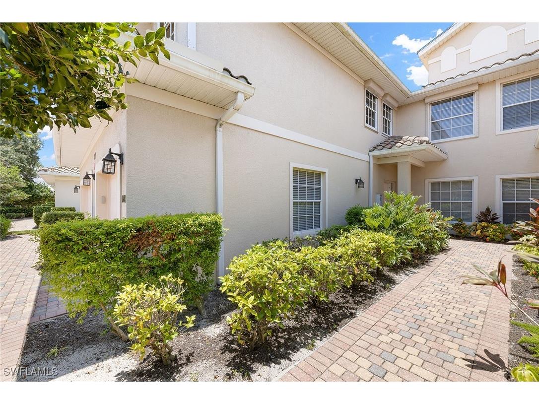 8177 Saratoga Drive #1001 Naples FL 34113 225070650 image2