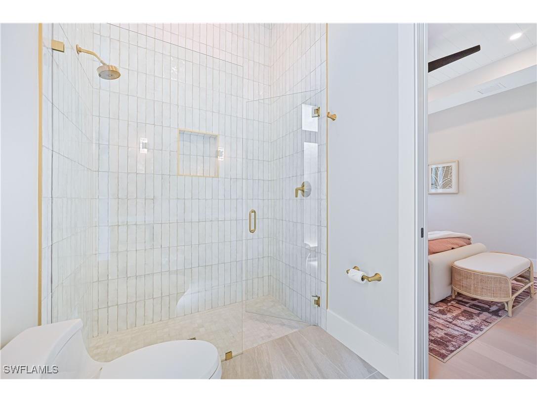 818 93rd Avenue N Naples FL 34108 225070996 image33