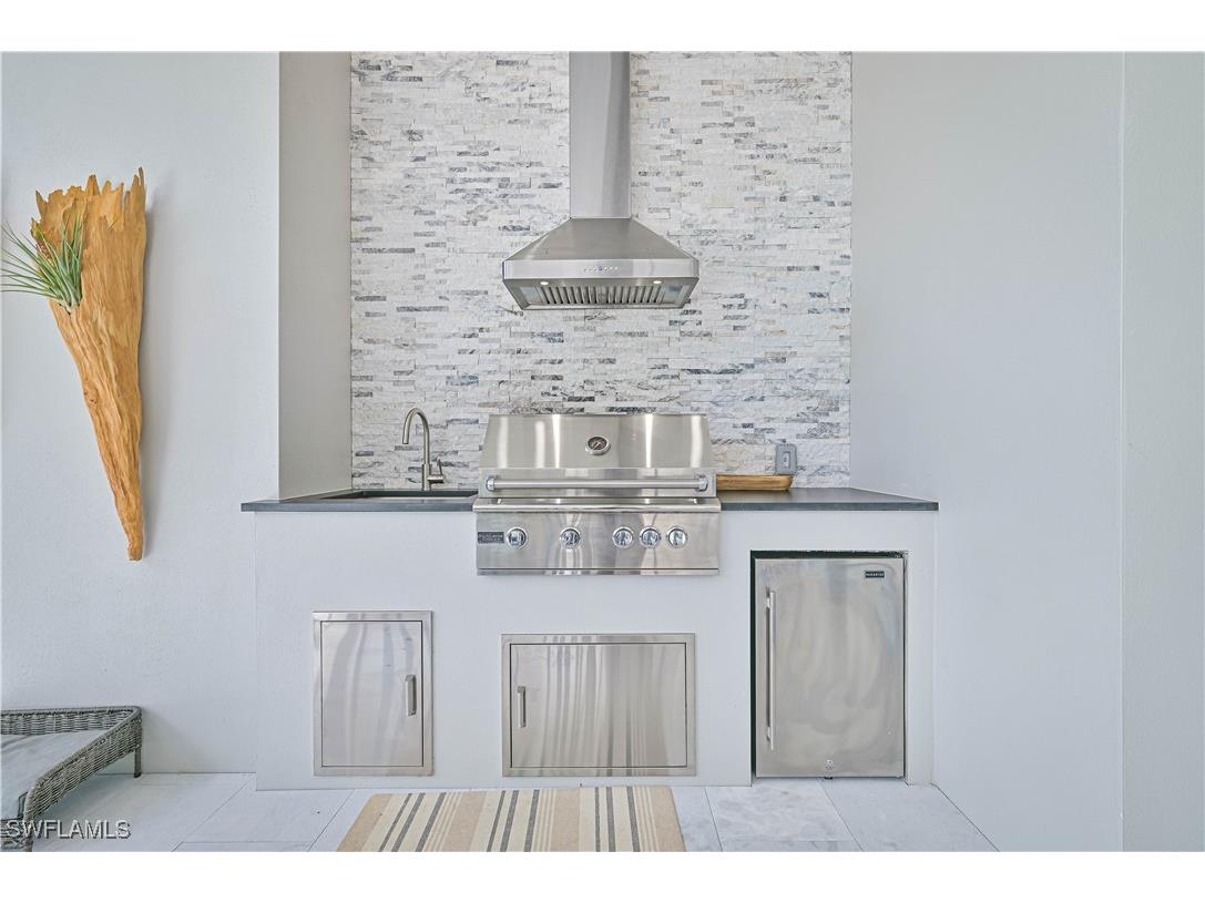 818 93rd Avenue N Naples FL 34108 225070996 image43