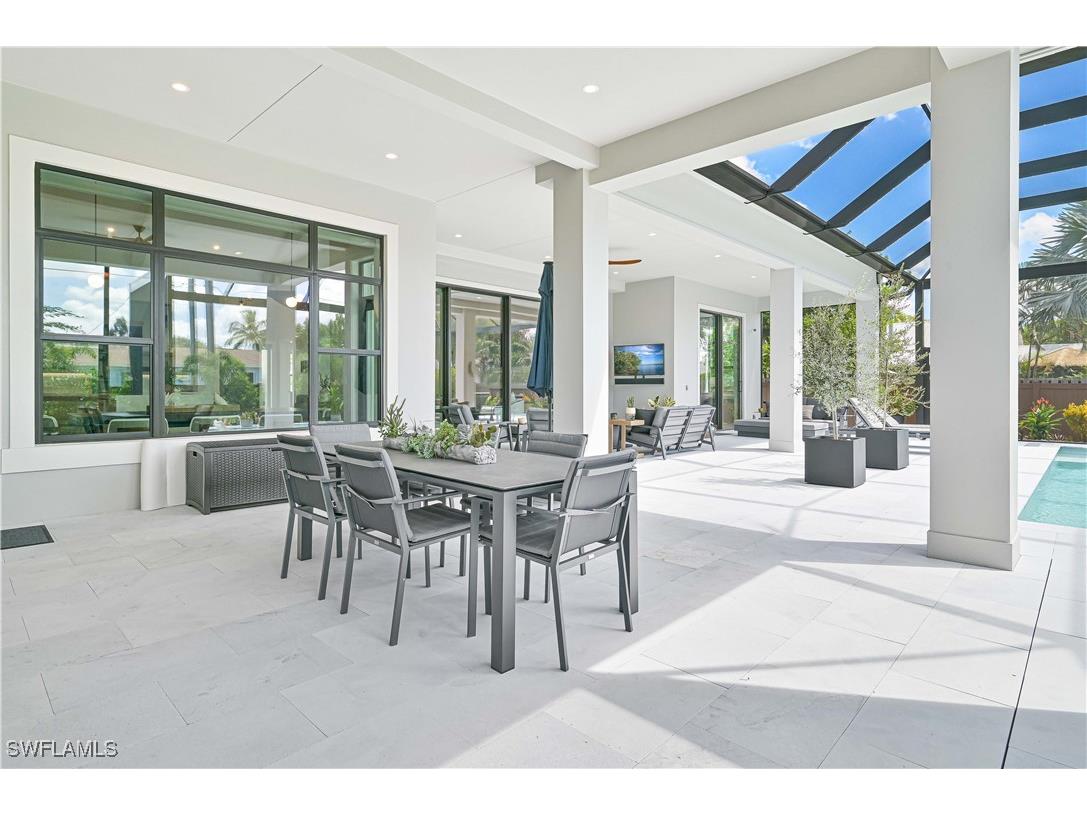 818 93rd Avenue N Naples FL 34108 225070996 image46