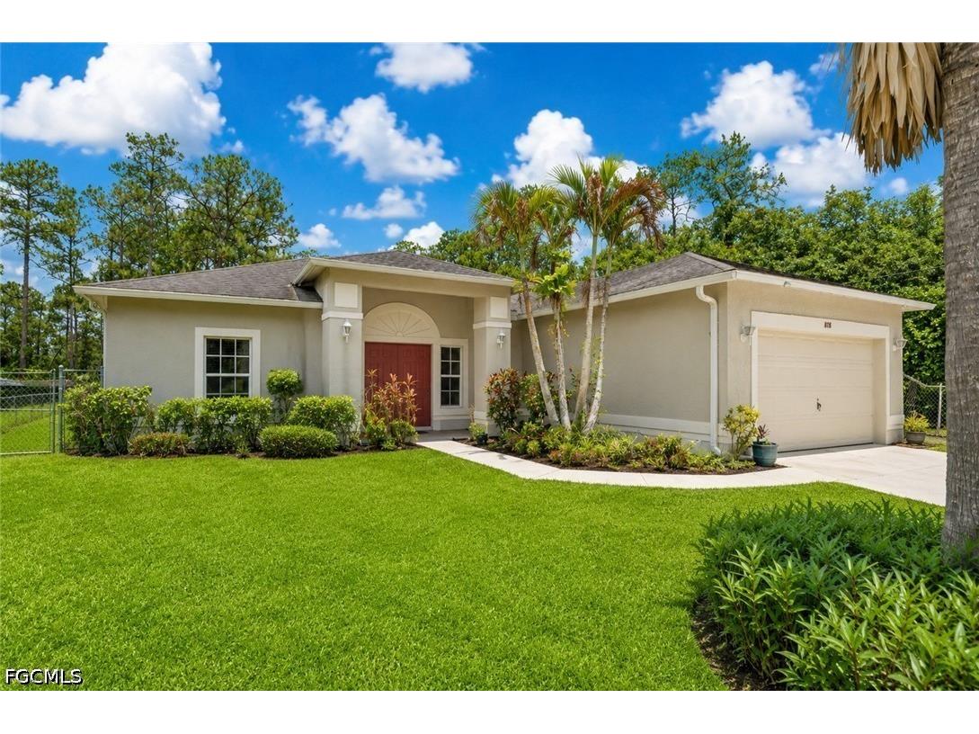 818 Desoto Avenue S Lehigh Acres FL 33972 2026027016 image2
