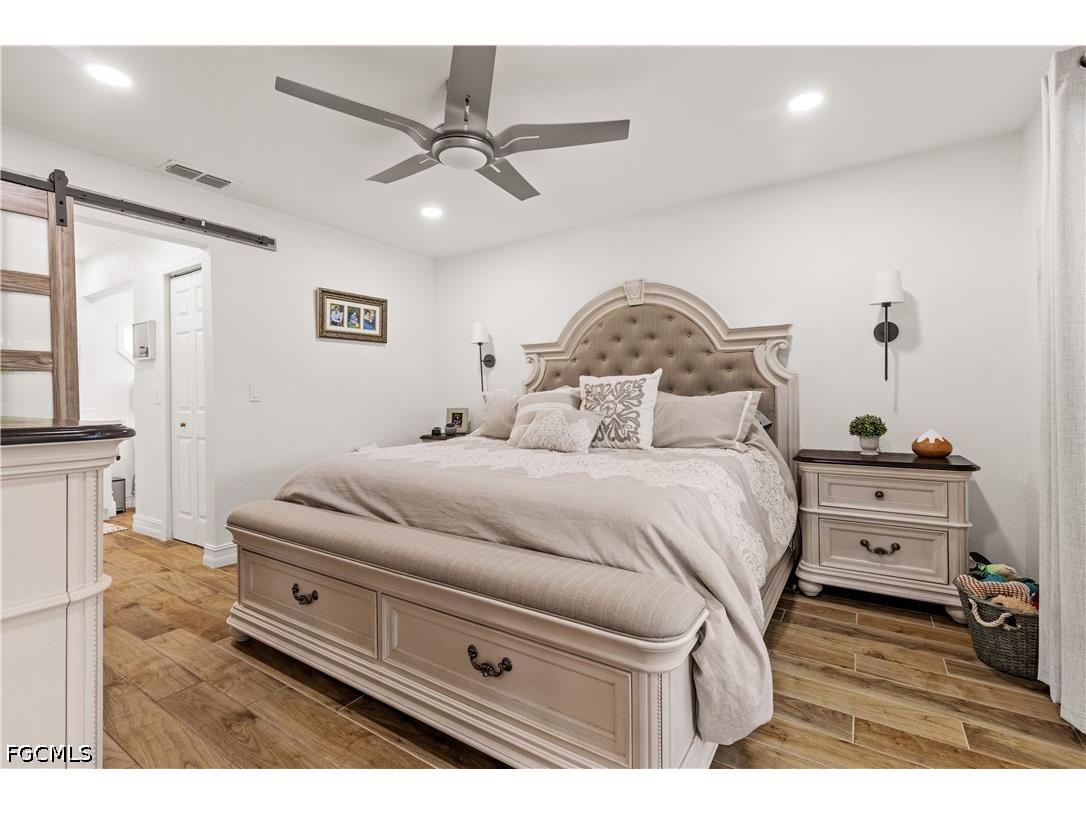 818 El Dorado Parkway W Cape Coral FL 33914 2026029887 image20