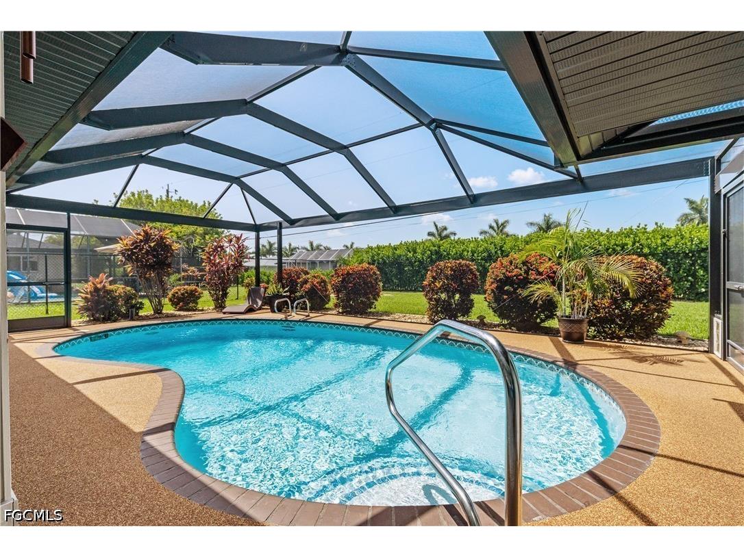 818 El Dorado Parkway W Cape Coral FL 33914 2026029887 image29