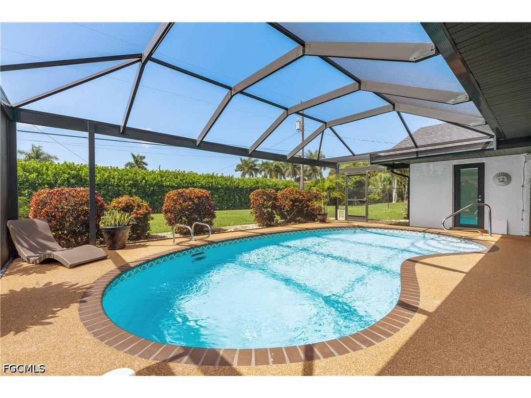 818 El Dorado Parkway W Cape Coral FL 33914 2026029887 image30