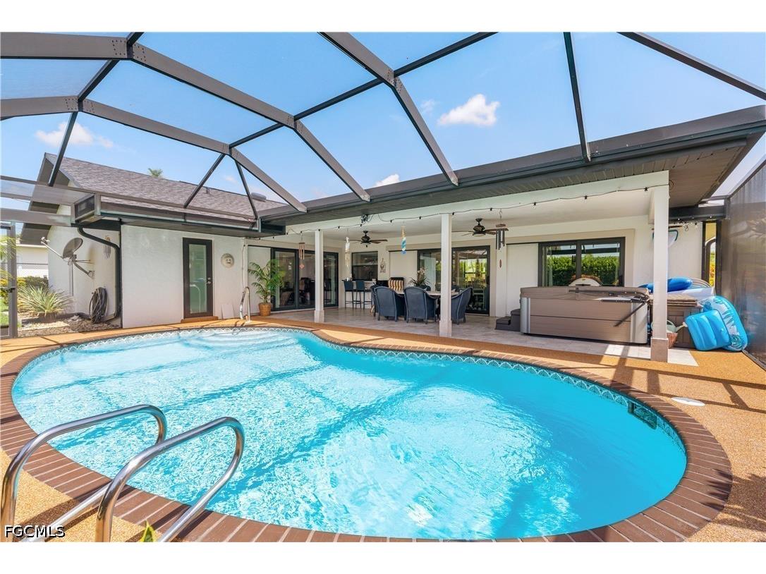 818 El Dorado Parkway W Cape Coral FL 33914 2026029887 image31