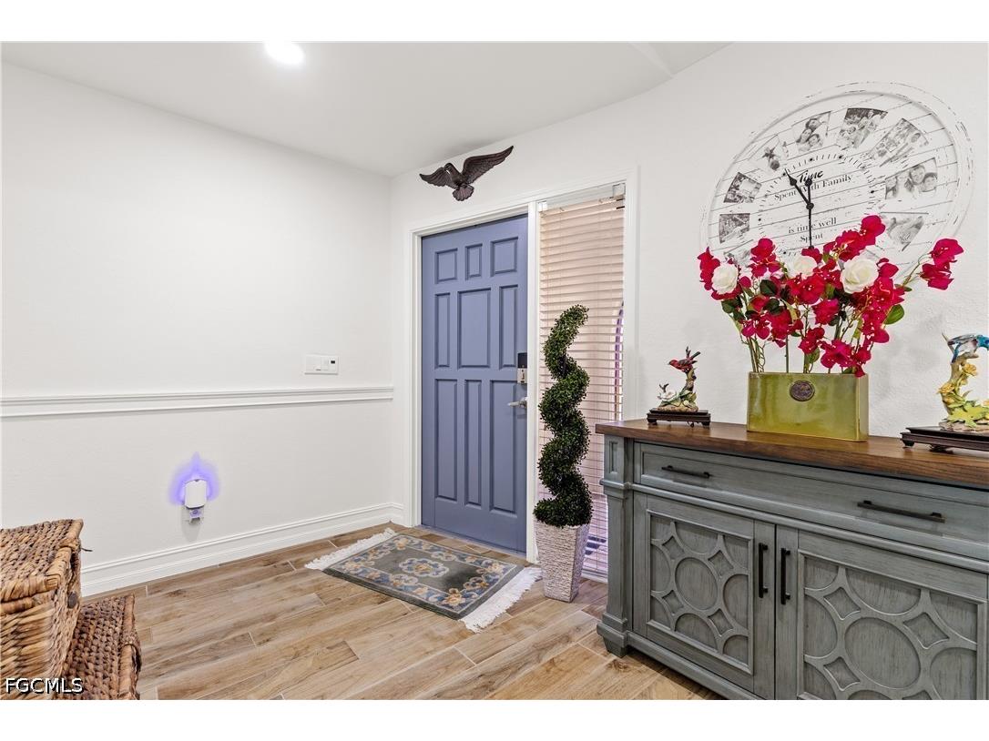 818 El Dorado Parkway W Cape Coral FL 33914 2026029887 image4