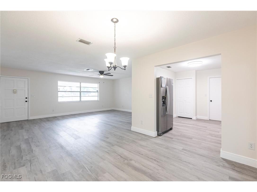 818 Gardenside Court Lehigh Acres FL 33936 2025000665 image14