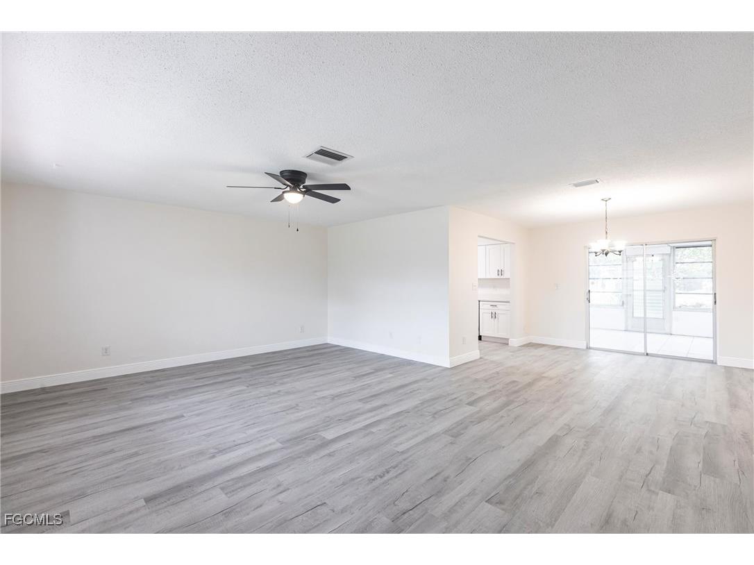 818 Gardenside Court Lehigh Acres FL 33936 2025000665 image5